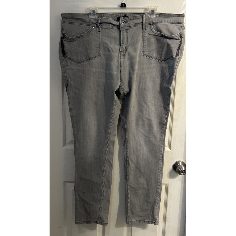 Women's Vintage Levi's‎  542 Skinny Gray Size 24 M Zipper Pockets